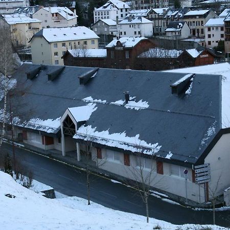 Auberge Familiale Relais Du Lys Cauterets Exterior photo